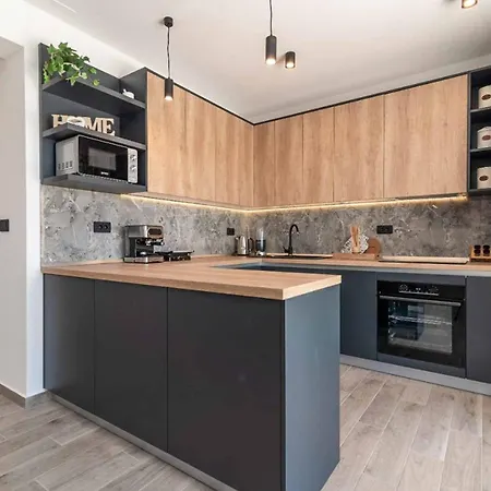 Vila Half Moon Trogir