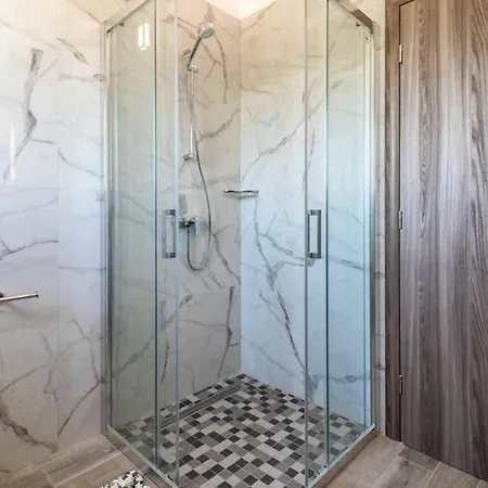 Vila Half Moon Trogir